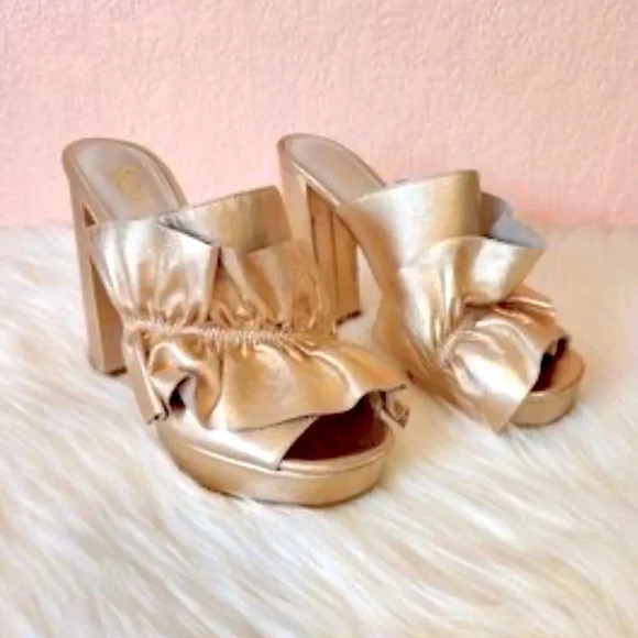 SHELLEYS LONDON DELPHINE RUFFLE CHUNK PLATFORM OPEN TOE ROSE GOLD MULES 7.5 - Picture 1 of 16